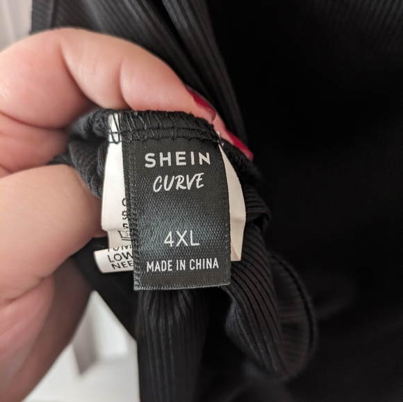 NWOT Black Scoop Neck SHEIN Curve Size 4X Bodysuit - Picture 3 of 4